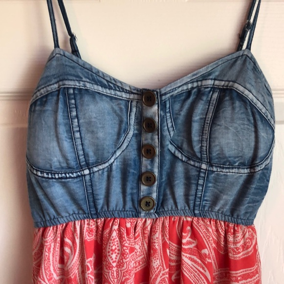 Dress - Picture 3 of 4